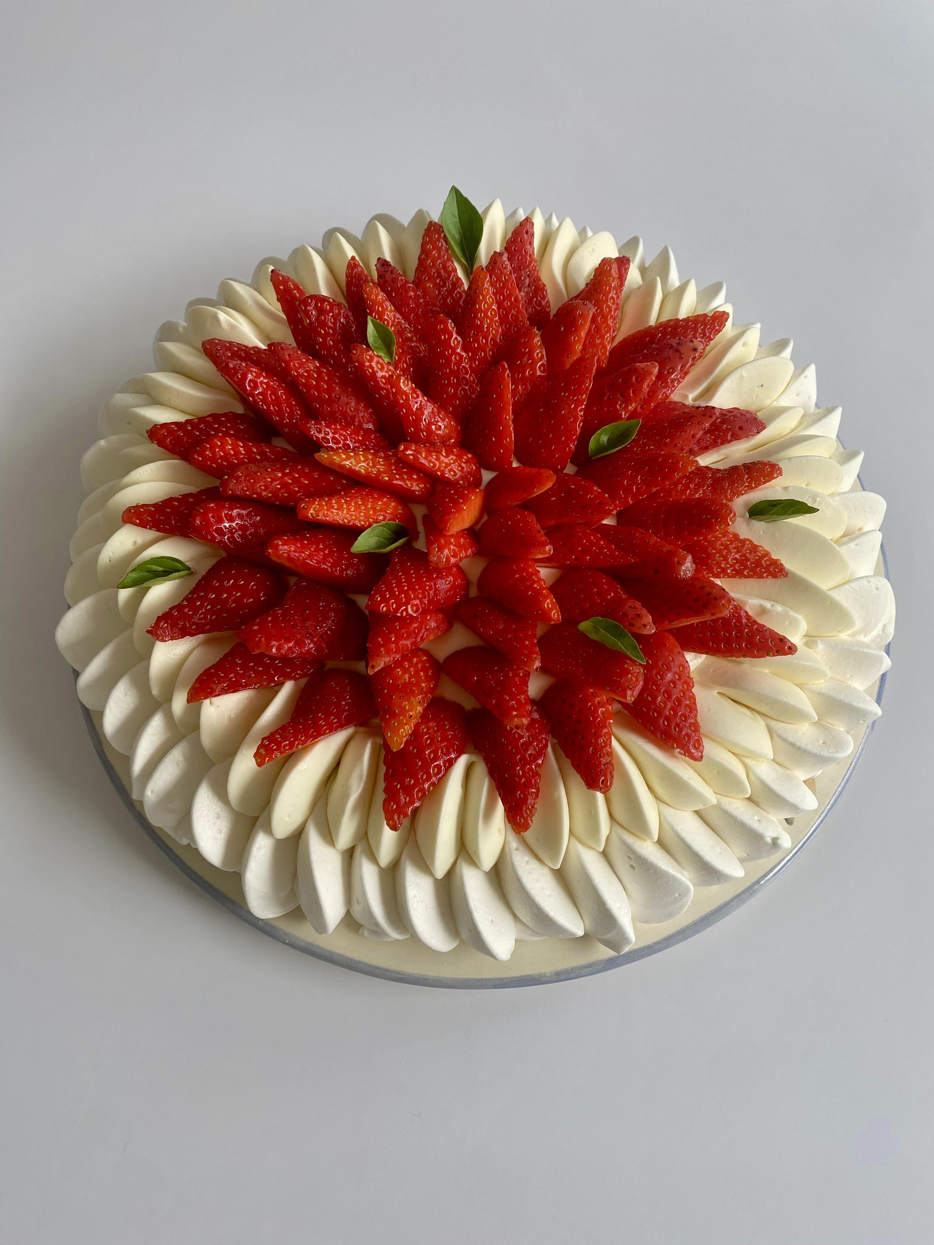 Pavlova à la fraise