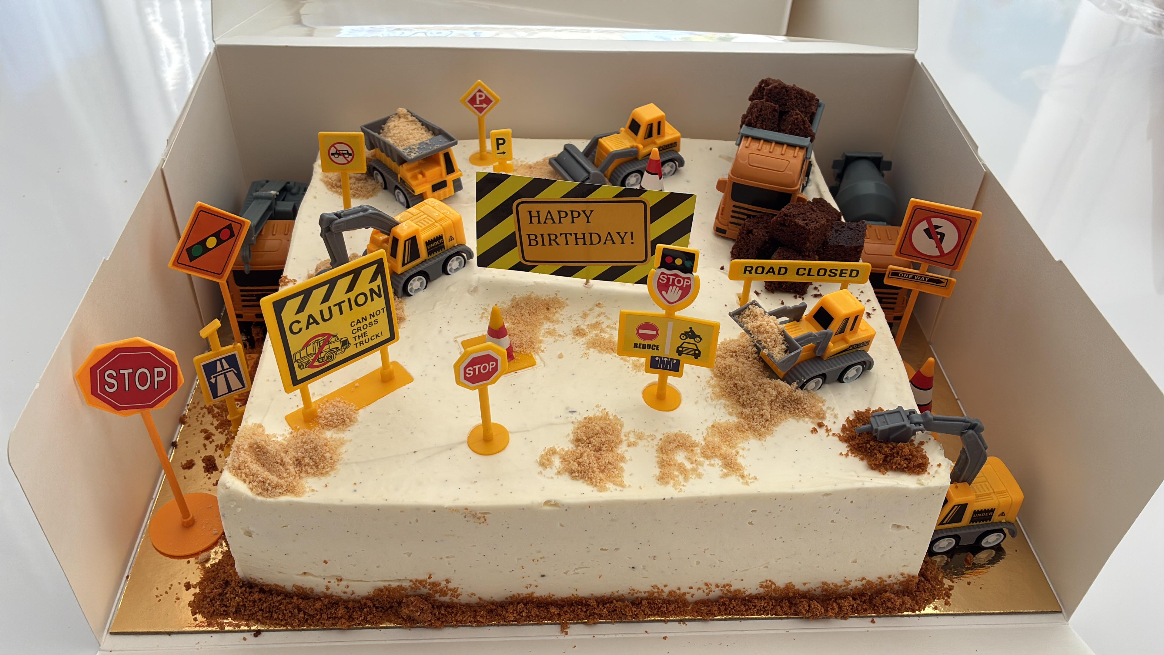 Gâteau d'anniversaire thème chantier